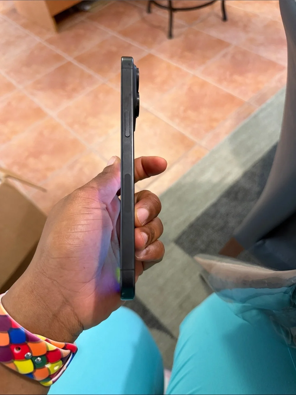 iphone 15 pro max 256gb blk BH 90
